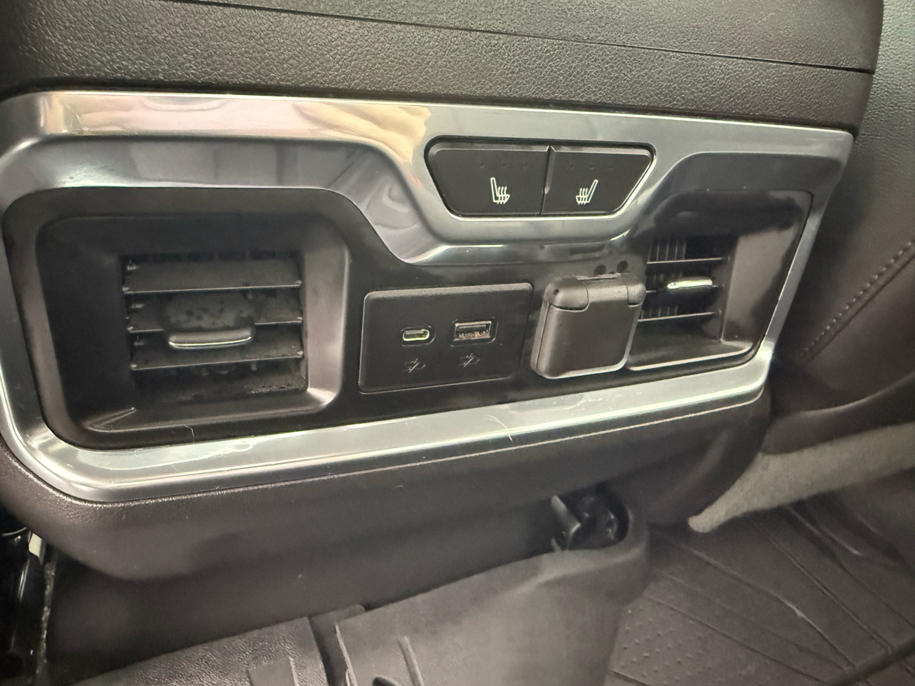 Chevrolet Silverado 1500 LTZ Crew Cab 4WD 2019