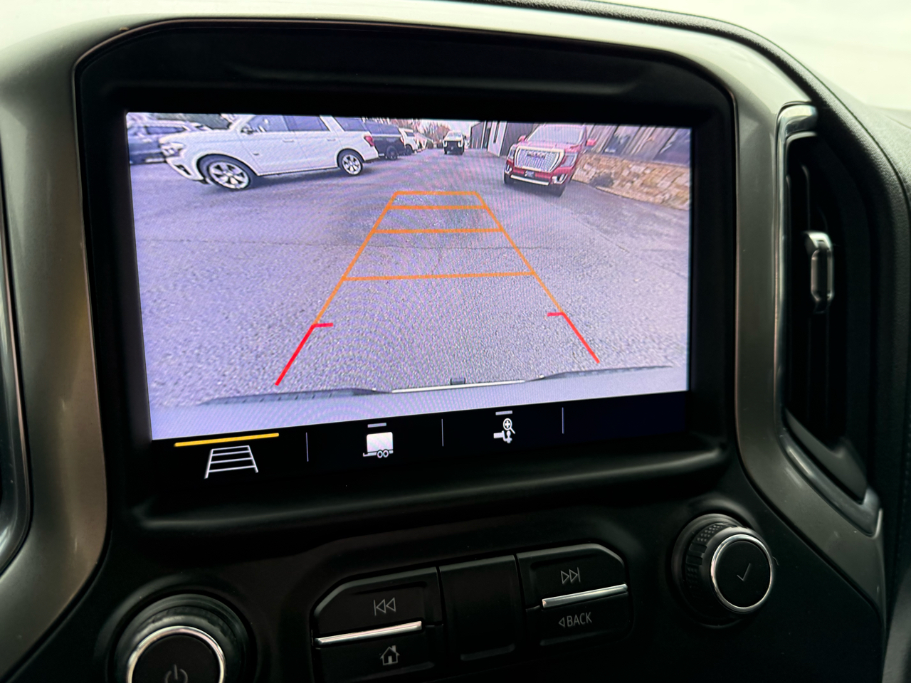 Chevrolet Silverado 1500 LTZ Crew Cab 4WD 2019