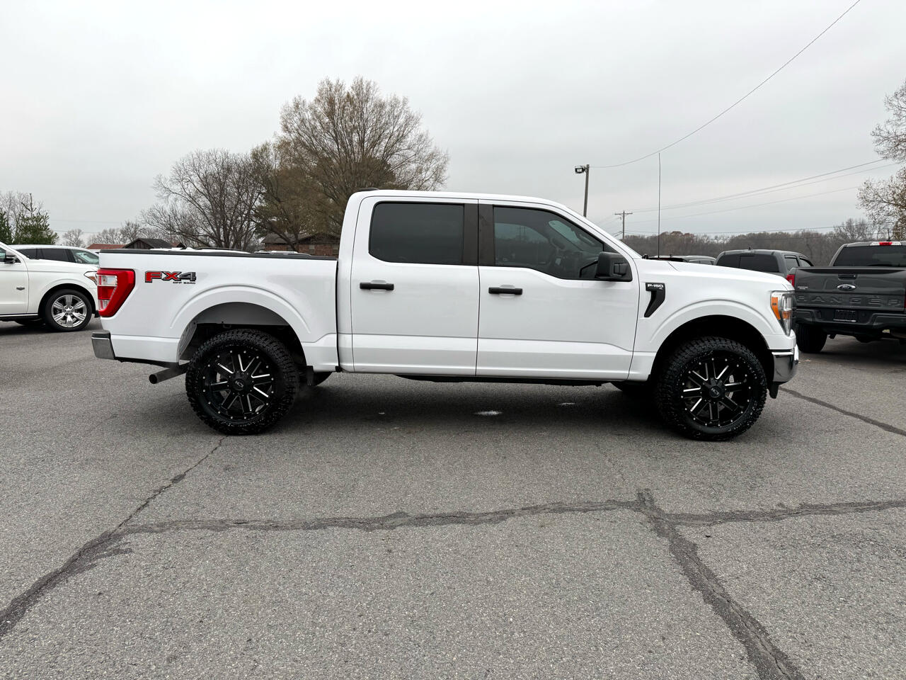 Ford F-150 XL SuperCrew 4WD 2021