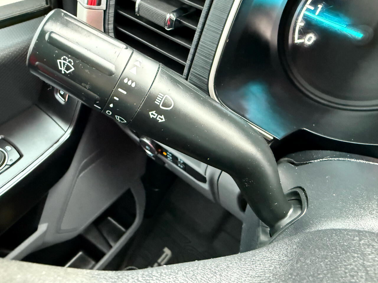 Ford F-150 XL SuperCrew 4WD 2021