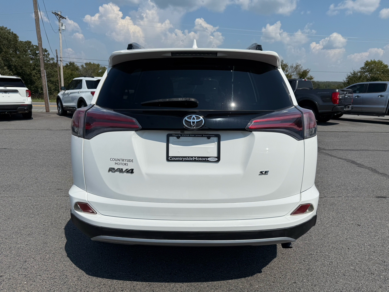 Toyota RAV4 SE FWD 2017 Toyota RAV4 SE FWD 2017