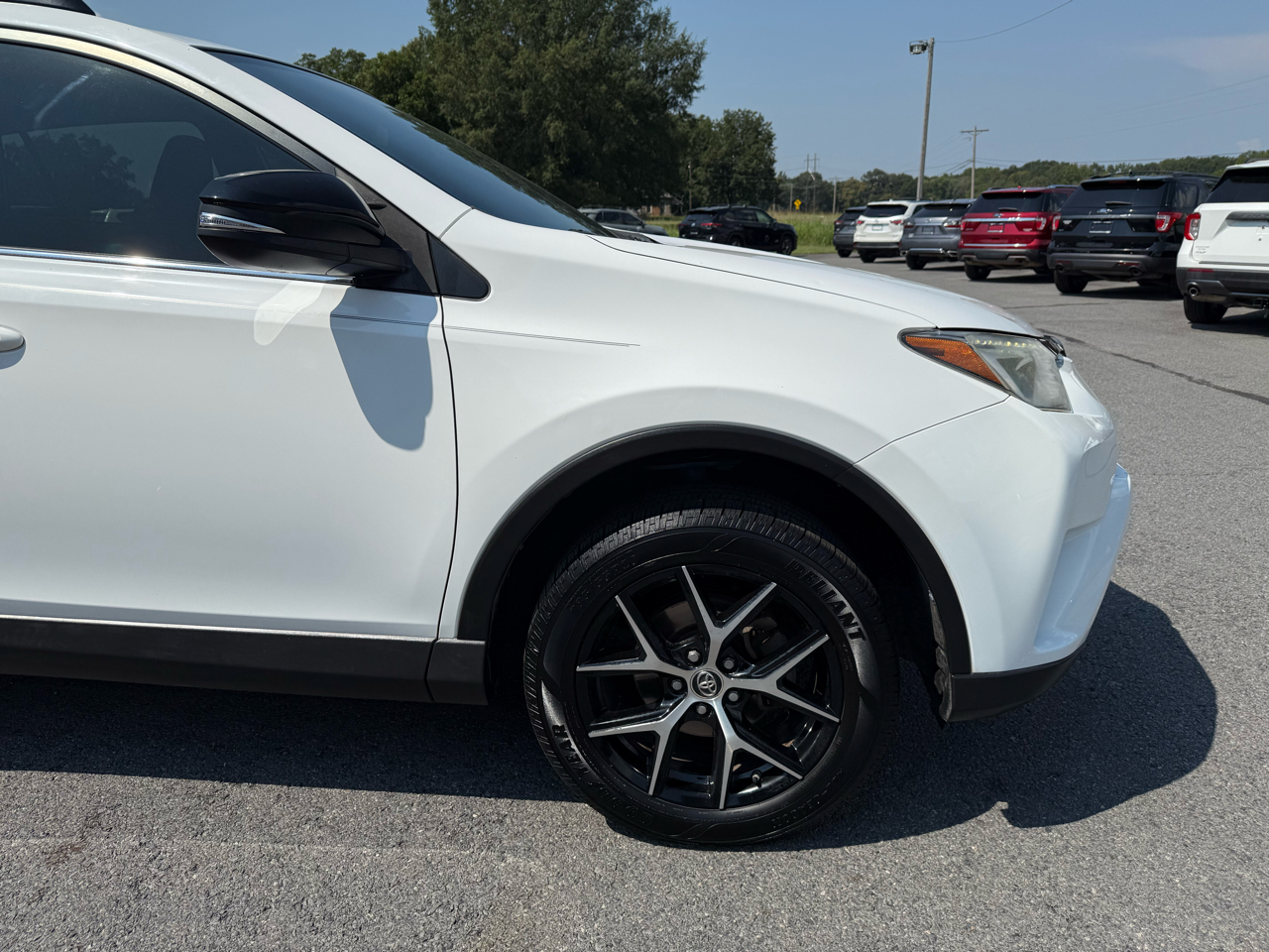 Toyota RAV4 SE FWD 2017 Toyota RAV4 SE FWD 2017