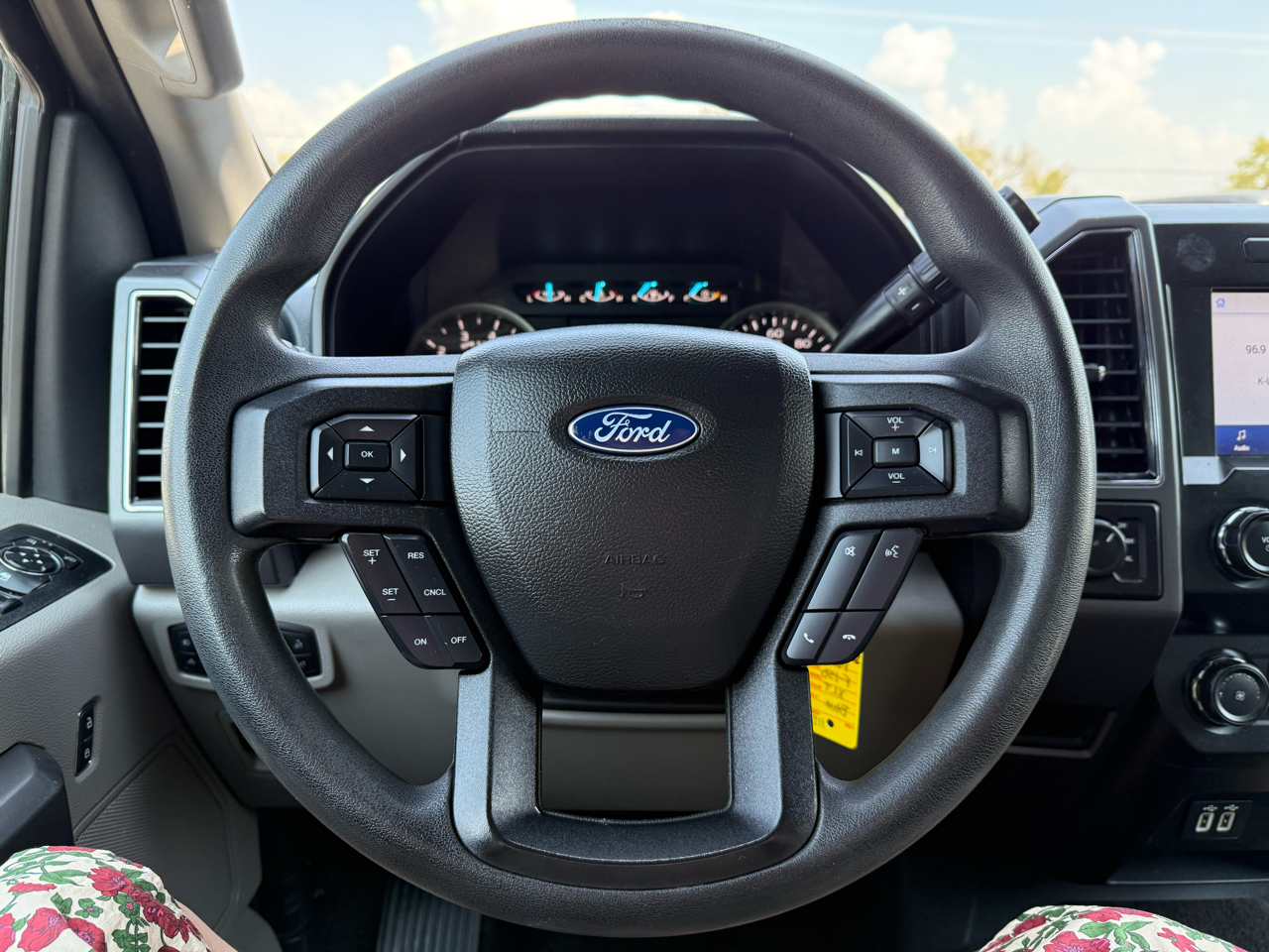 Ford F-150 XLT SuperCrew 4WD 2020 Ford F-150 XLT SuperCrew 4WD 2020