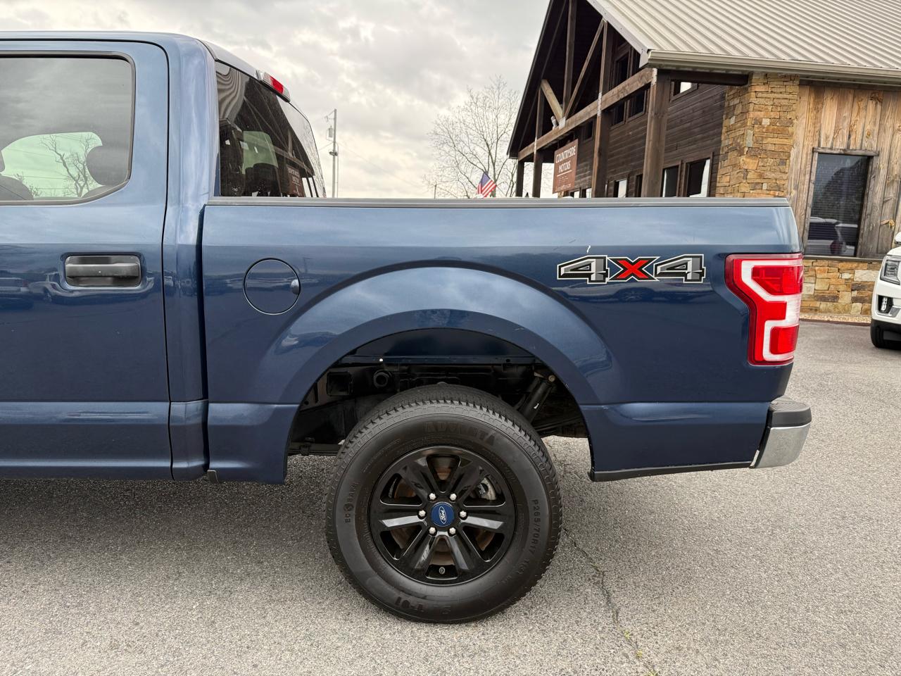 Ford F-150 XLT SuperCrew 4WD 2020