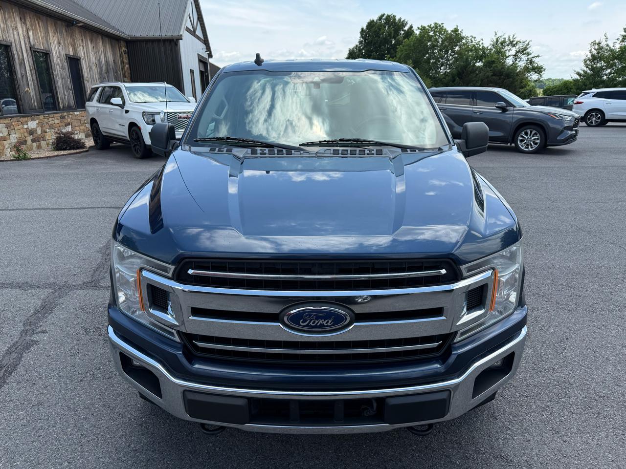 Ford F-150 XLT SuperCrew 4WD 2020