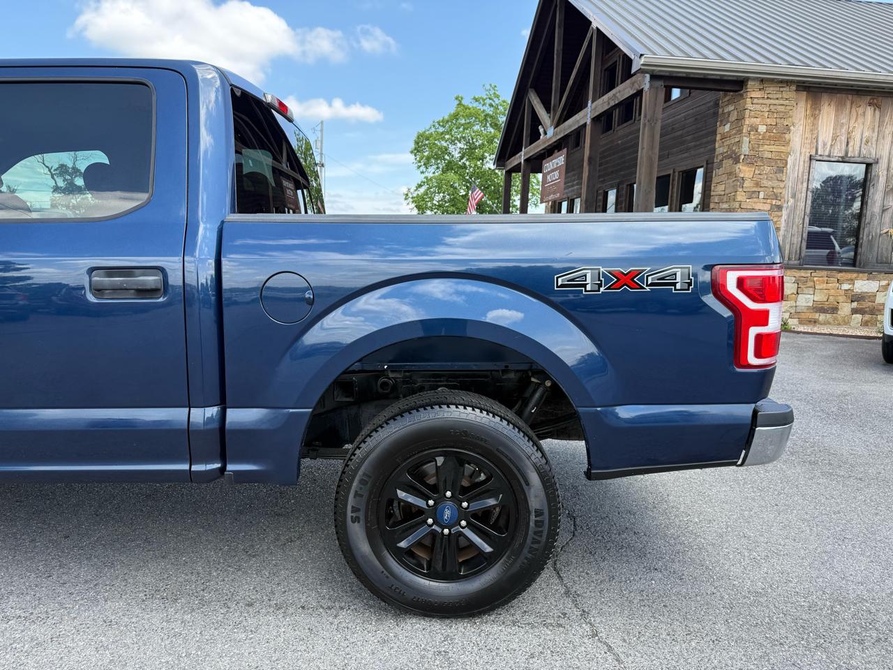 Ford F-150 XLT SuperCrew 4WD 2020