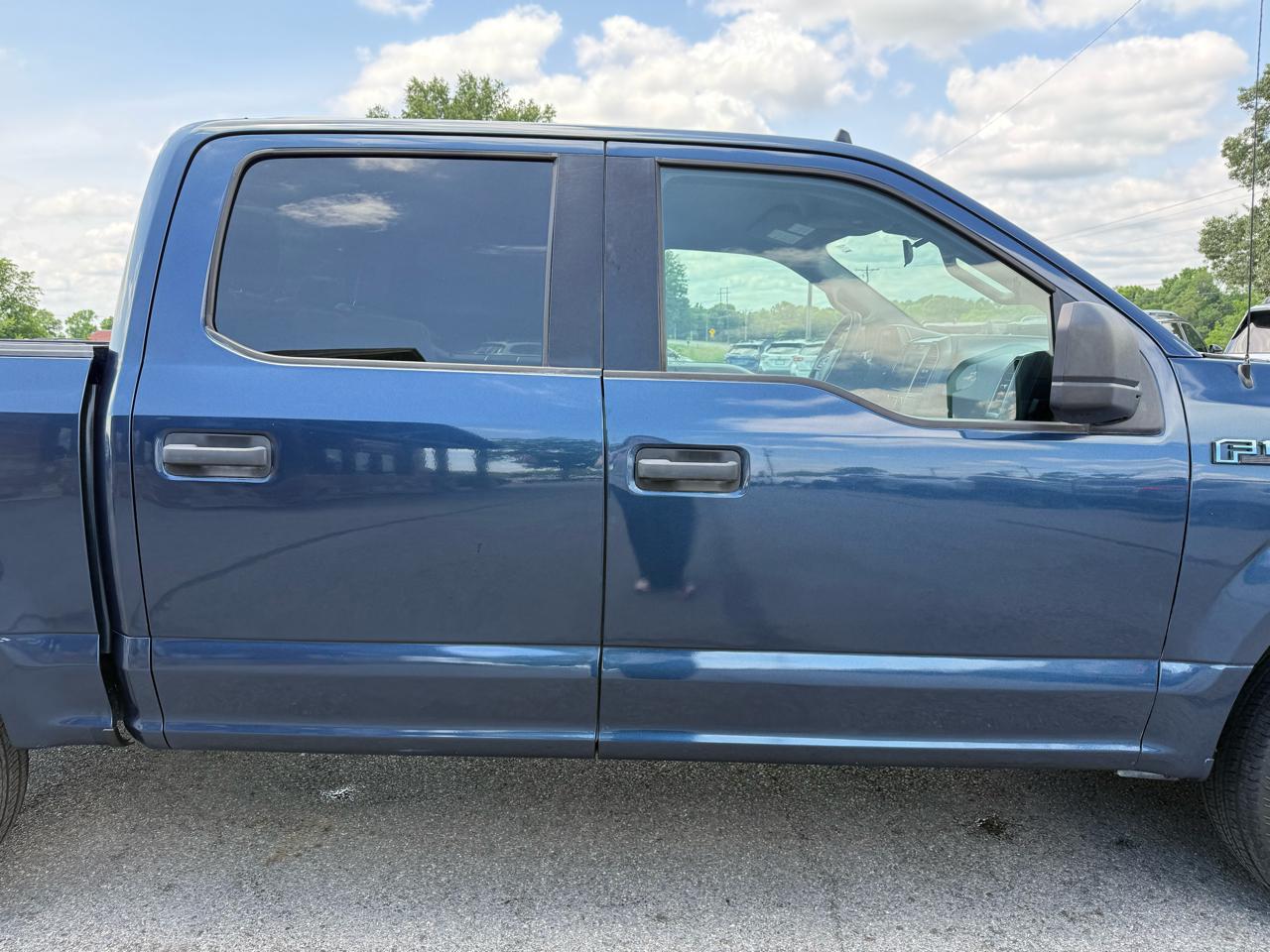 Ford F-150 XLT SuperCrew 4WD 2020