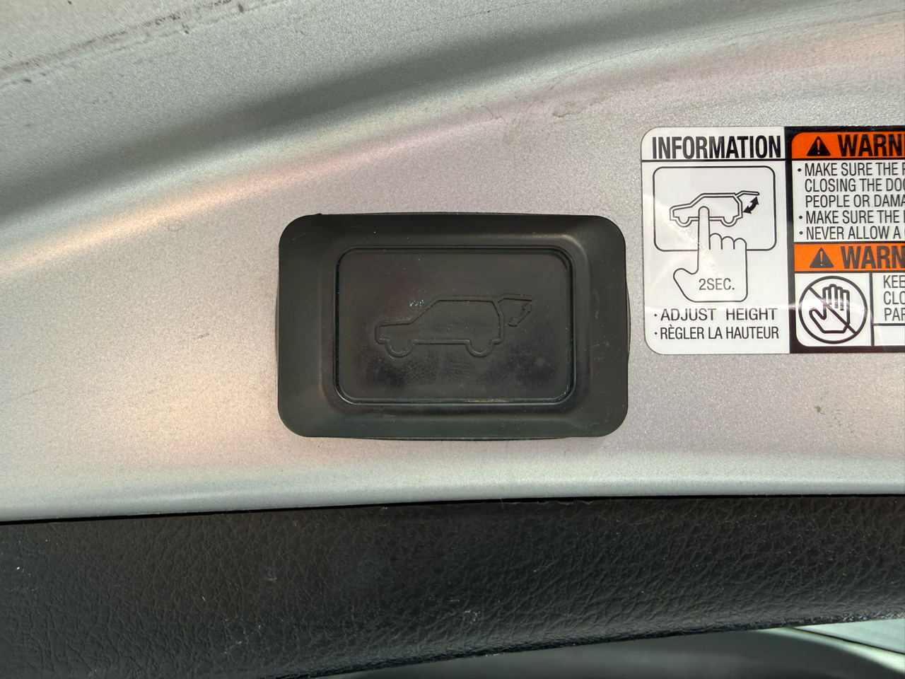 Toyota RAV4 XLE FWD 2018 Toyota RAV4 XLE FWD 2018