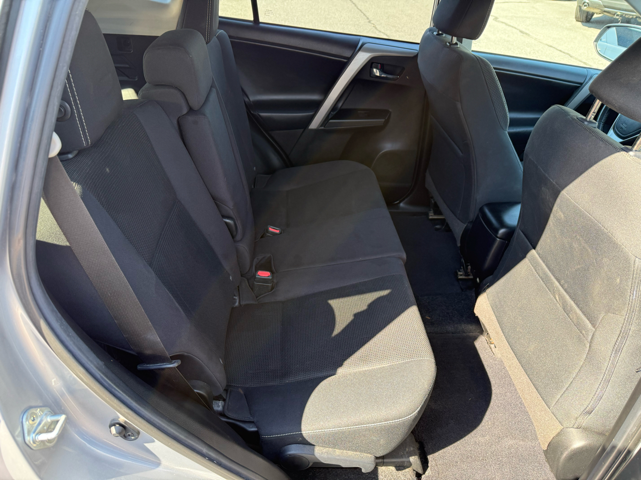 Toyota RAV4 XLE FWD 2018 Toyota RAV4 XLE FWD 2018