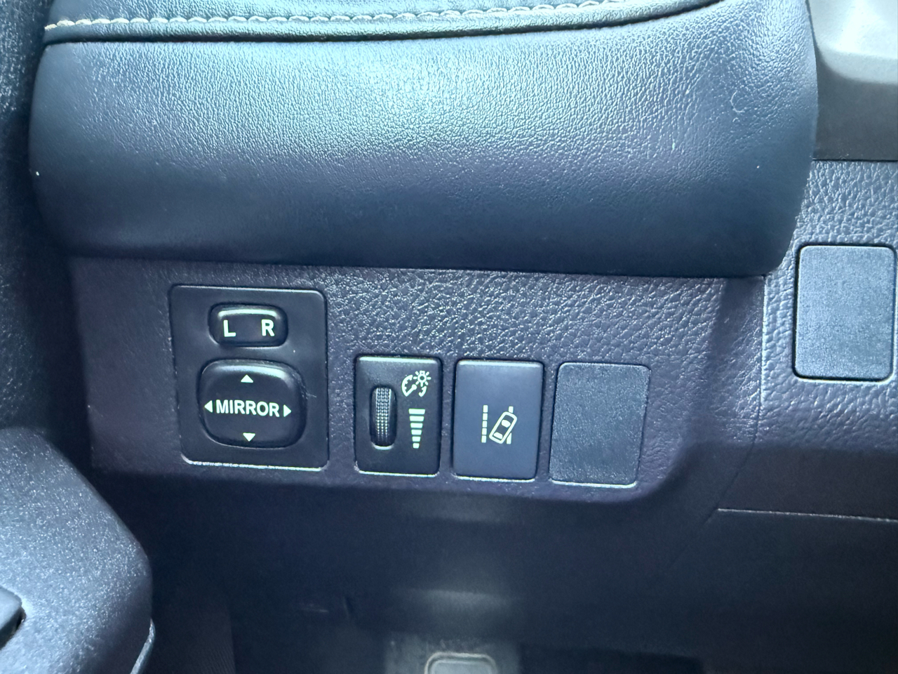 Toyota RAV4 XLE FWD 2018 Toyota RAV4 XLE FWD 2018