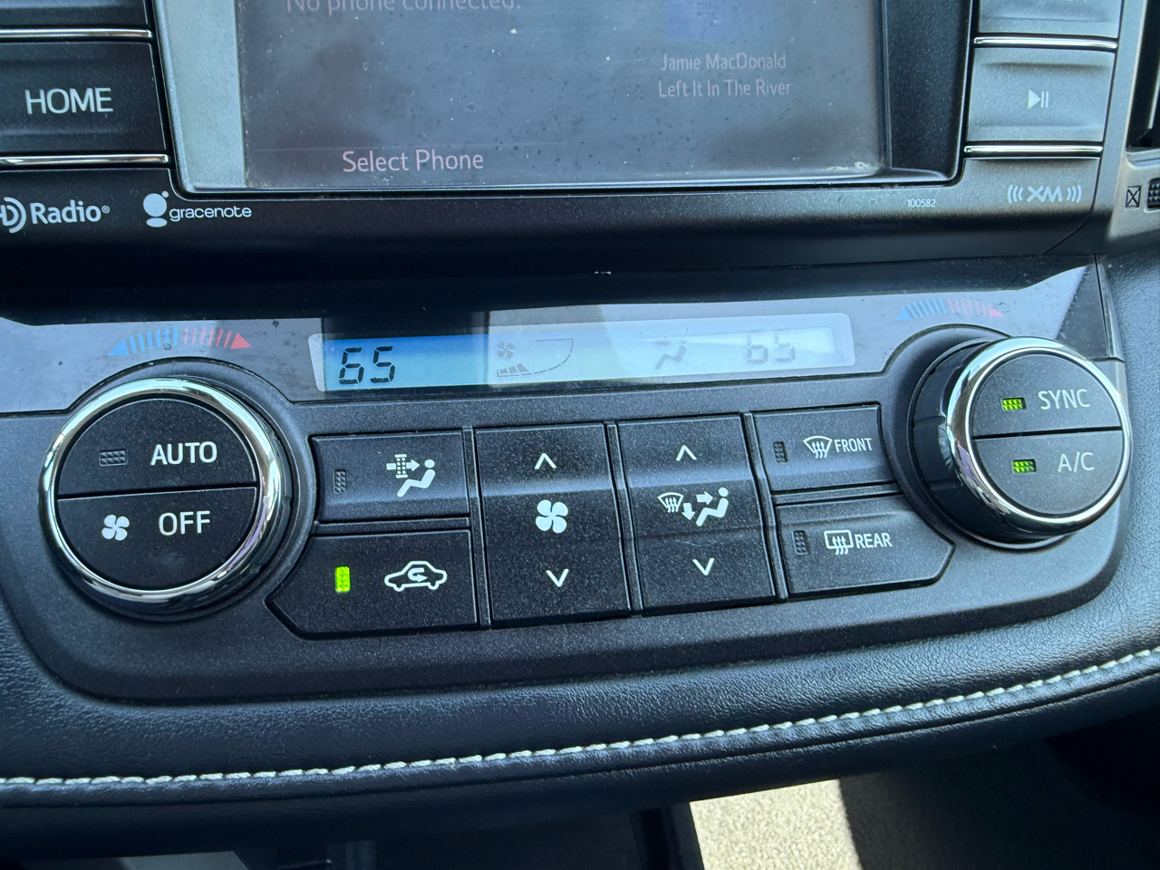 Toyota RAV4 XLE FWD 2018 Toyota RAV4 XLE FWD 2018