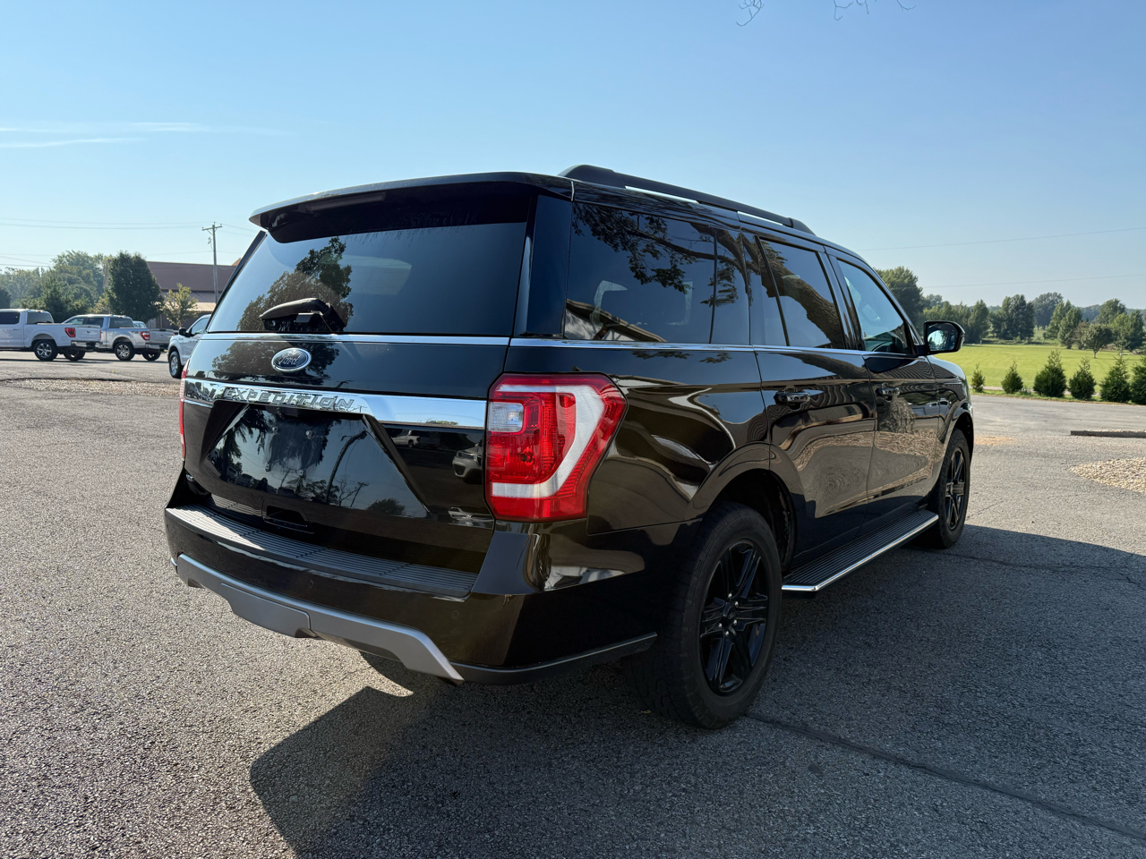 2020 Ford Expedition XLT photo 3