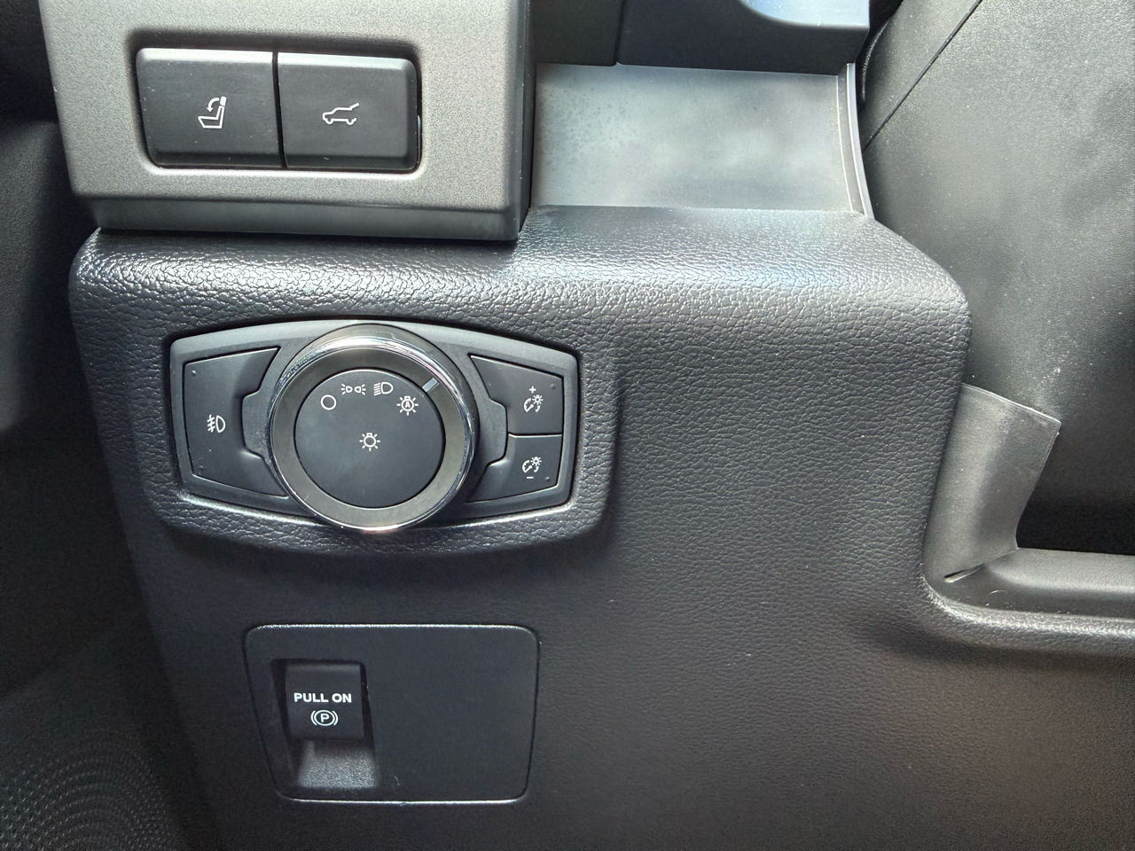 Ford Expedition XLT 4WD 2020 Ford Expedition XLT 4WD 2020