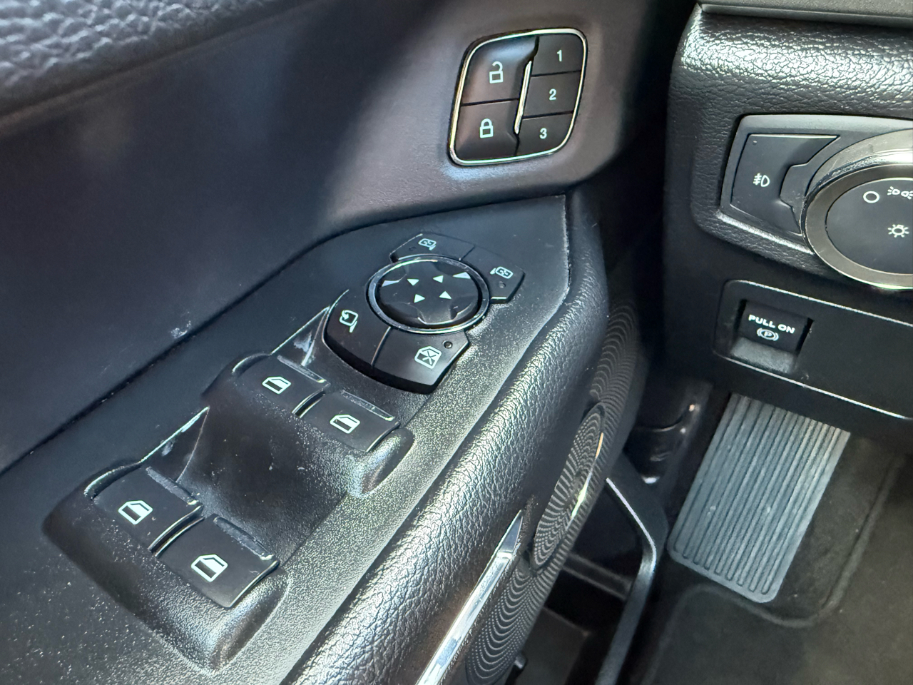 Ford Expedition XLT 4WD 2020 Ford Expedition XLT 4WD 2020