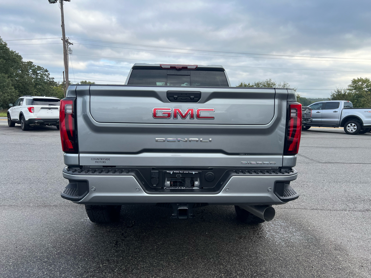 GMC Sierra 3500HD Denali Crew Cab 4WD 2025 GMC Sierra 3500HD Denali Crew Cab 4WD 2025