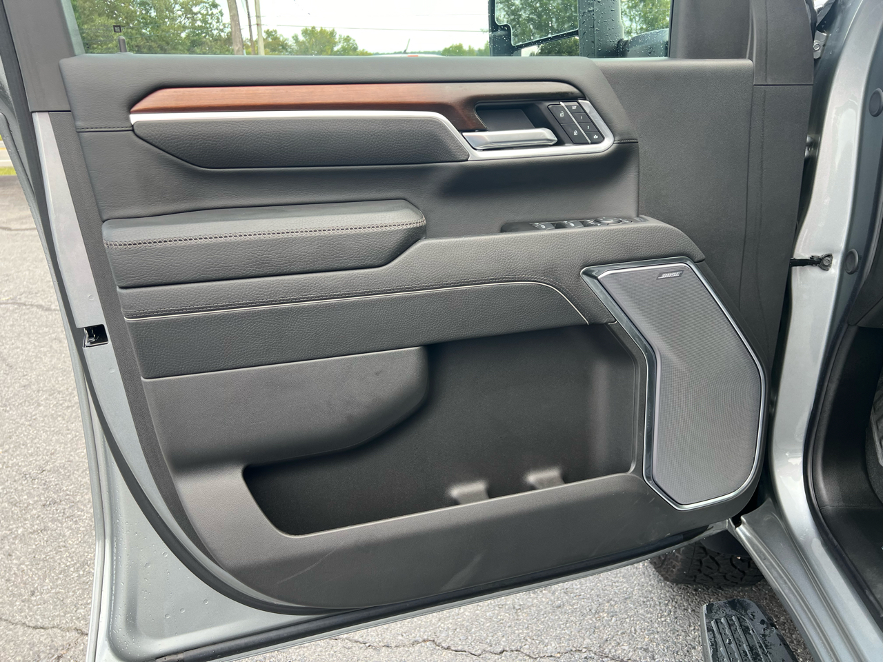 GMC Sierra 3500HD Denali Crew Cab 4WD 2025 GMC Sierra 3500HD Denali Crew Cab 4WD 2025