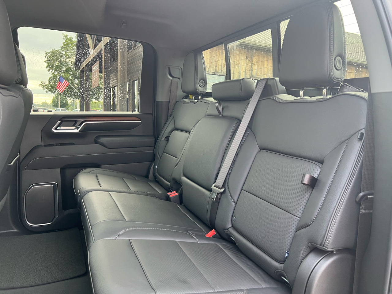 GMC Sierra 3500HD Denali Crew Cab 4WD 2025 GMC Sierra 3500HD Denali Crew Cab 4WD 2025