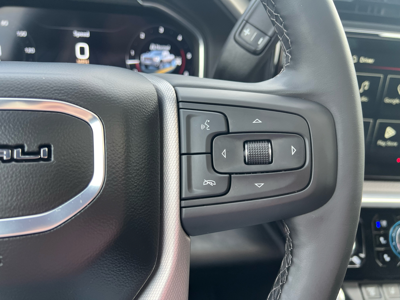 GMC Sierra 3500HD Denali Crew Cab 4WD 2025 GMC Sierra 3500HD Denali Crew Cab 4WD 2025