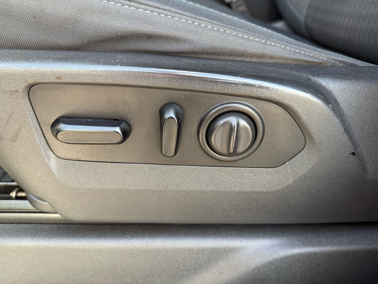 GMC Sierra 1500 Elevation Double Cab 4WD 2019