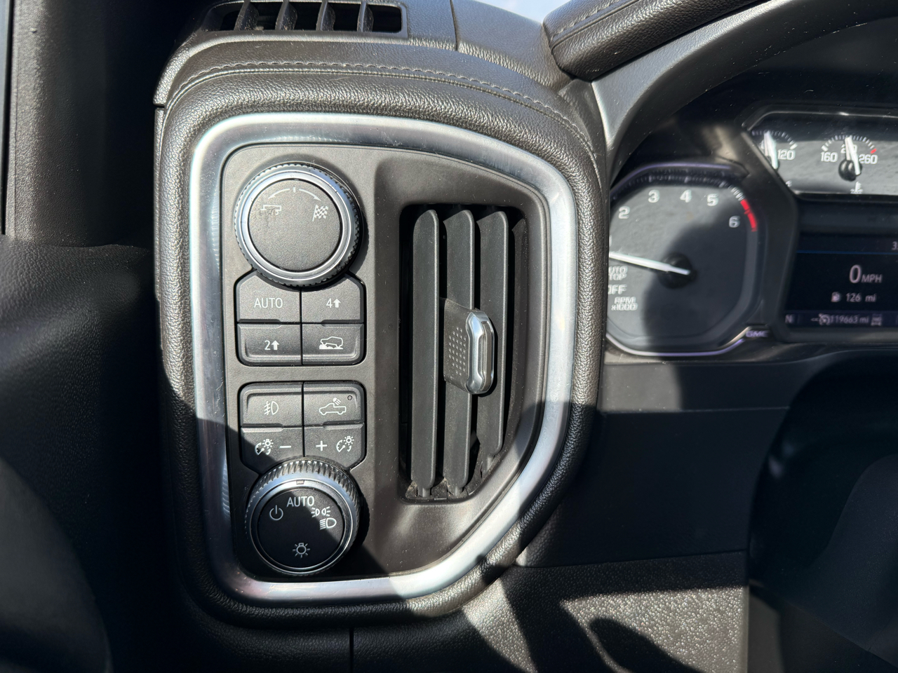 GMC Sierra 1500 Elevation Double Cab 4WD 2019