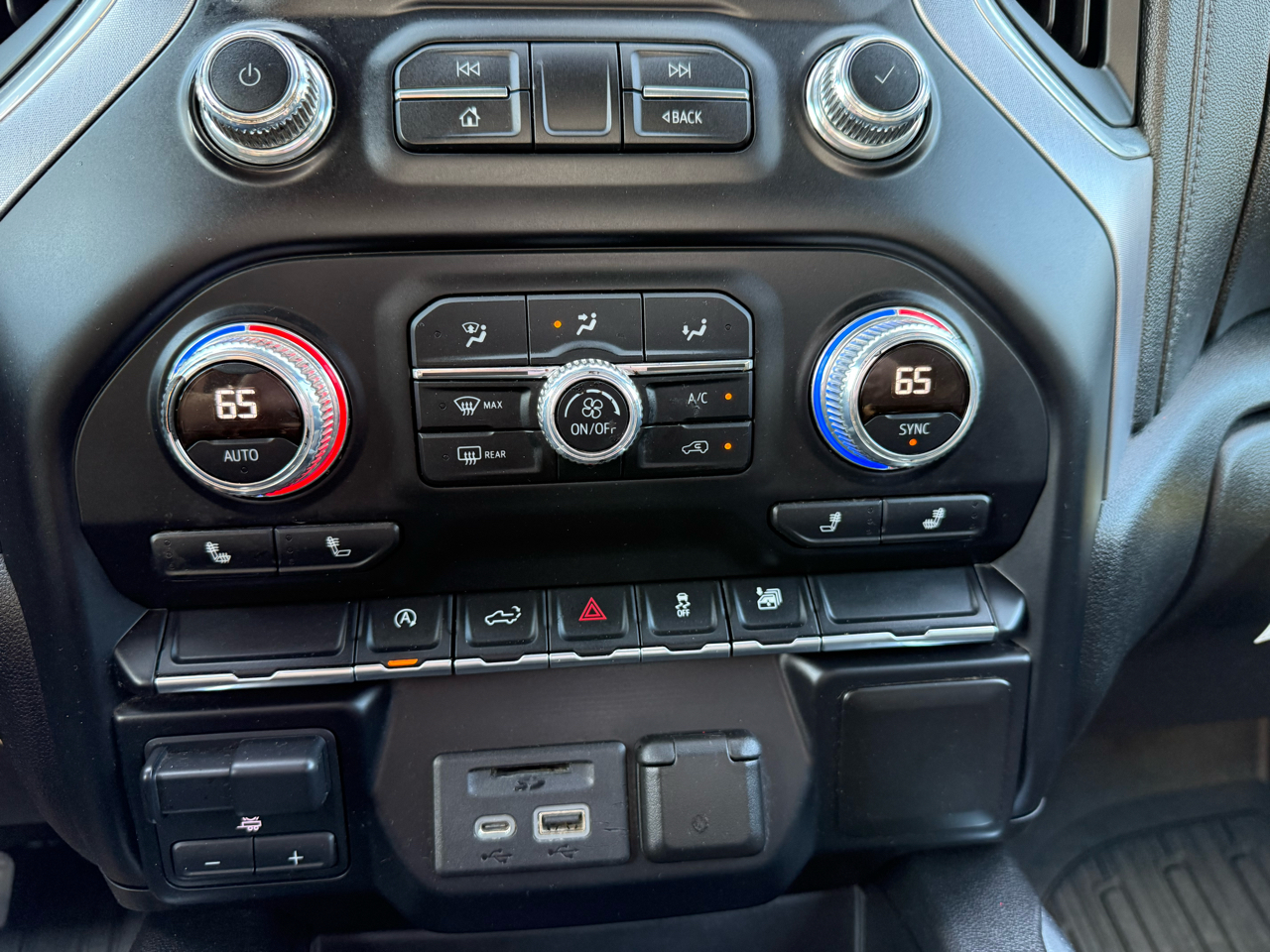 GMC Sierra 1500 Elevation Double Cab 4WD 2019