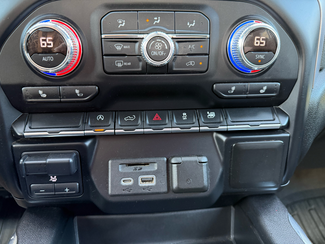 GMC Sierra 1500 Elevation Double Cab 4WD 2019