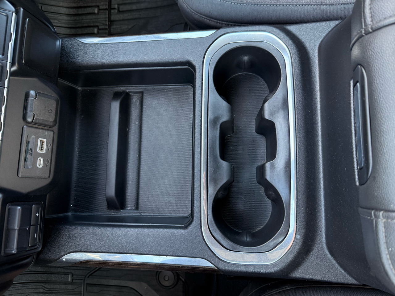 GMC Sierra 1500 Elevation Double Cab 4WD 2019