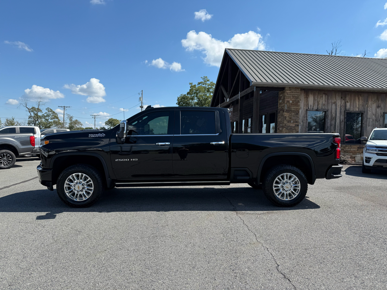 2022 Chevrolet Silverado 2500HD High Country photo 3