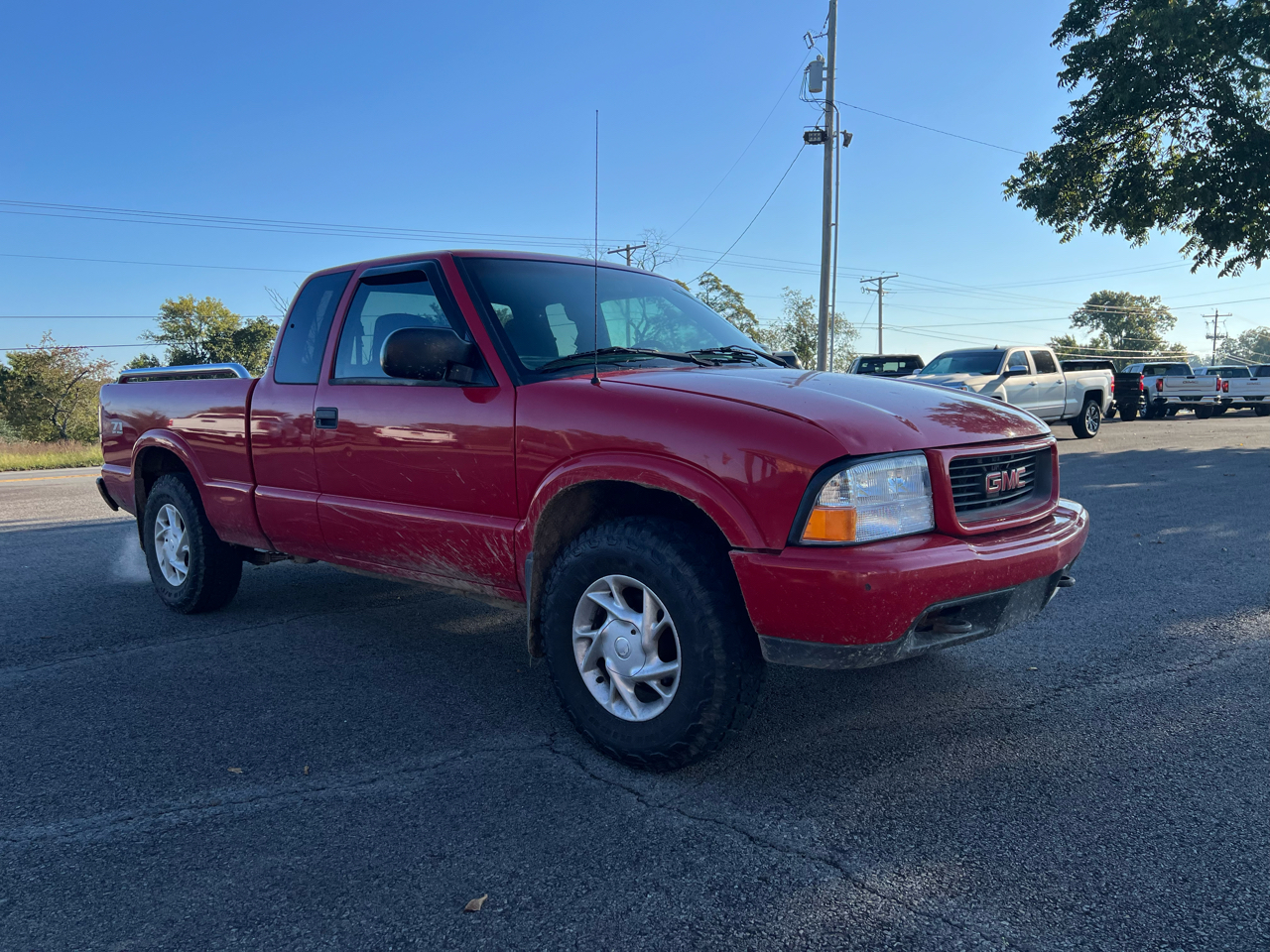 1999 Gmc Sonoma SLS photo 2