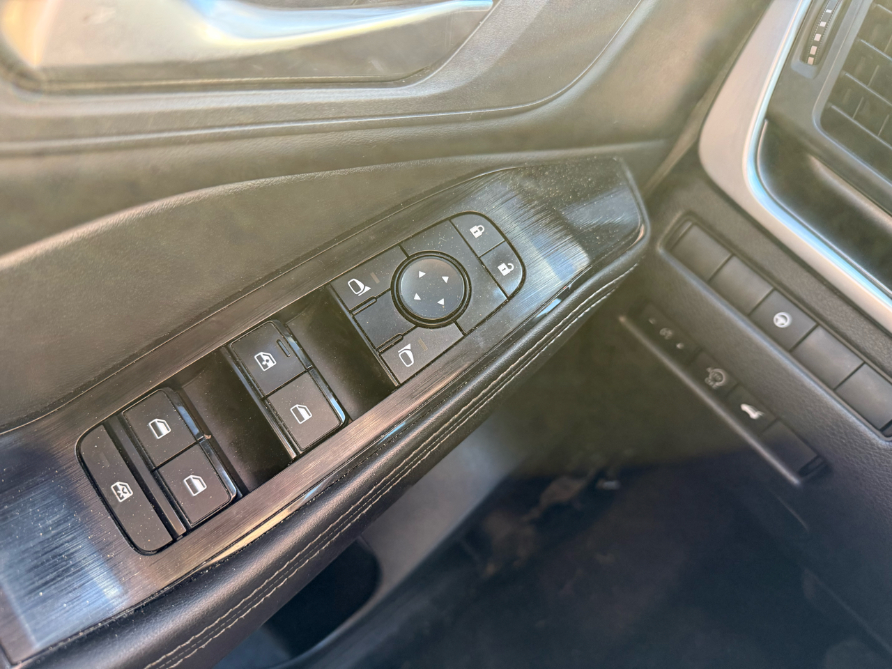 Nissan Rogue SV 2023 Nissan Rogue SV 2023