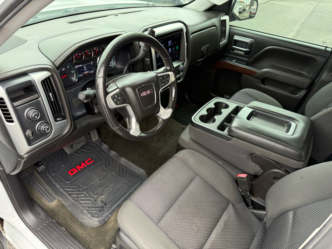 GMC Sierra 1500 SLE Crew Cab 4WD 2018