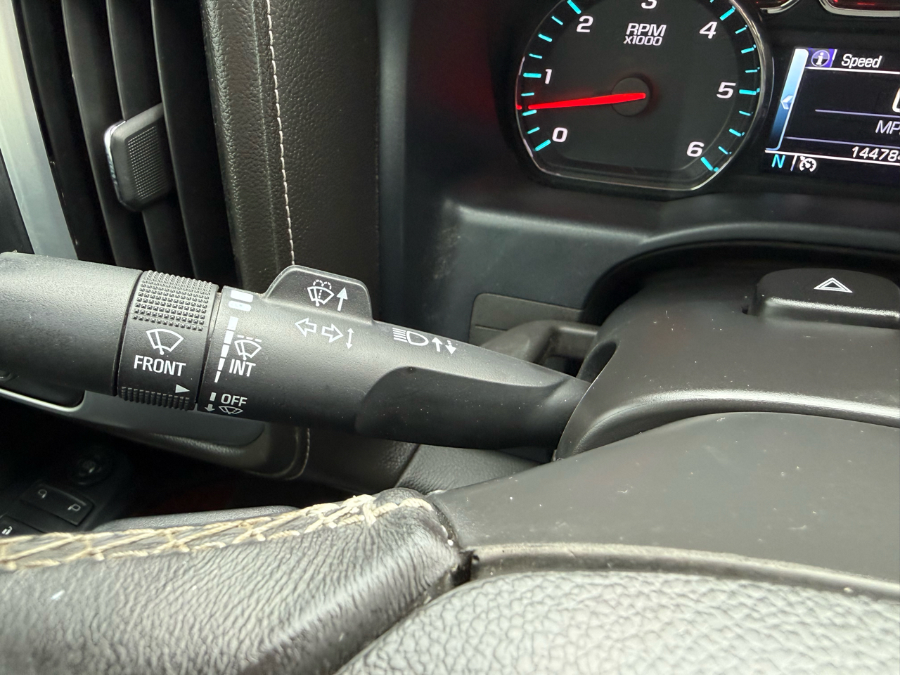 GMC Sierra 1500 SLE Crew Cab 4WD 2018