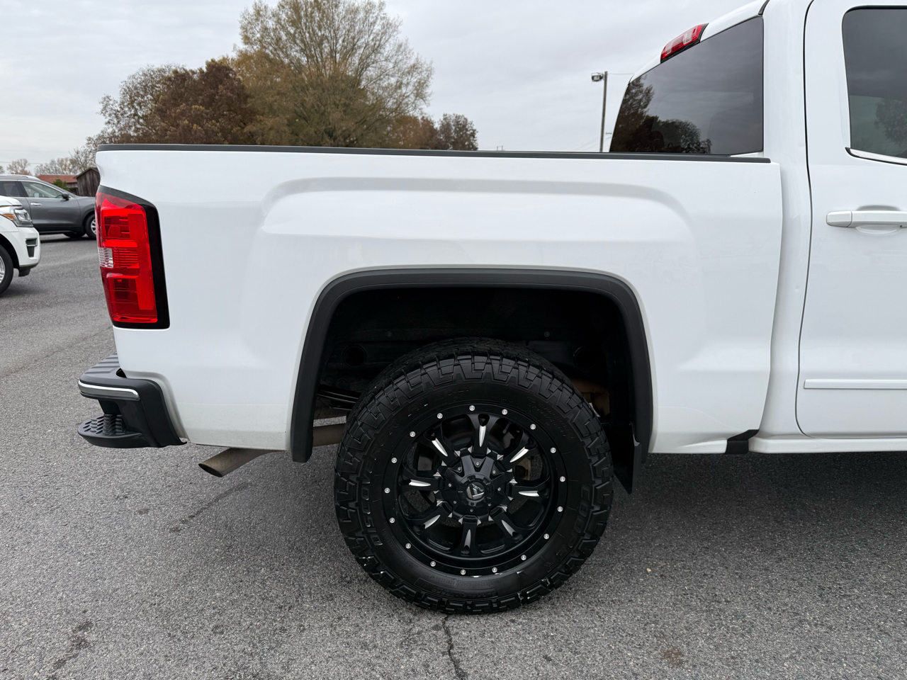 GMC Sierra 1500 SLE Crew Cab 4WD 2018