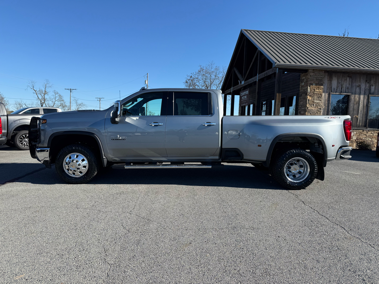 Chevrolet Silverado 3500HD LTZ Crew Cab 4WD 2025