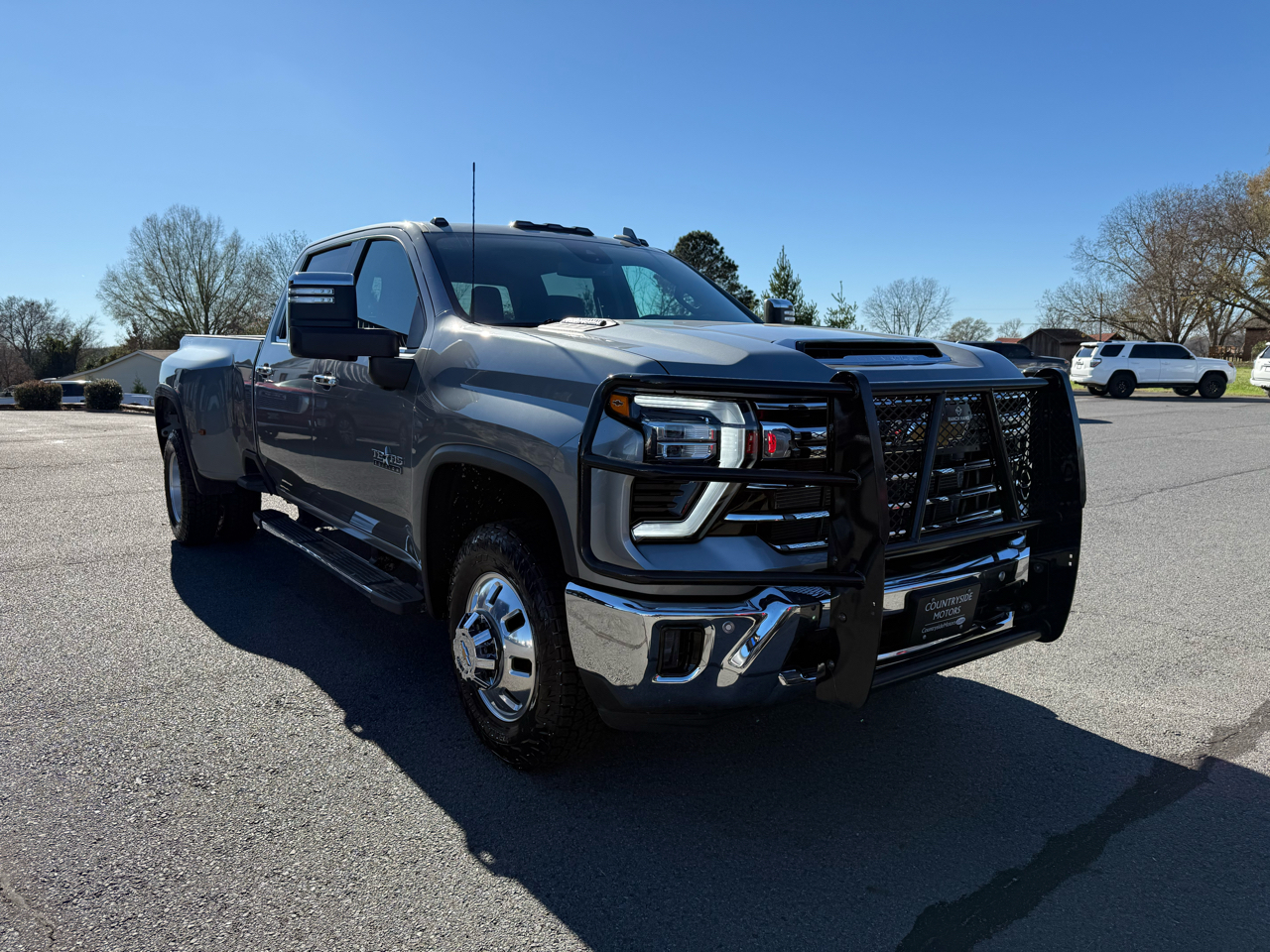 Chevrolet Silverado 3500HD LTZ Crew Cab 4WD 2025