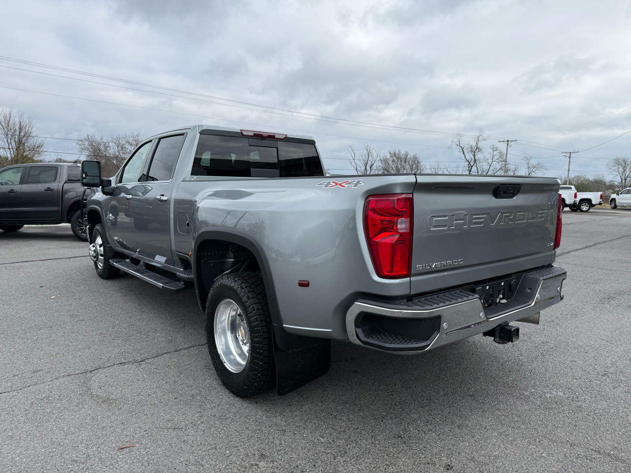 Chevrolet Silverado 3500HD LTZ Crew Cab 4WD 2025