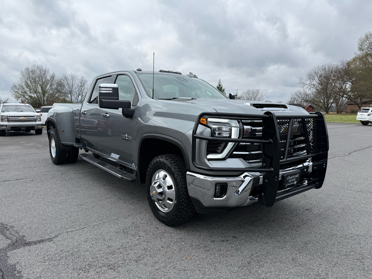 Chevrolet Silverado 3500HD LTZ Crew Cab 4WD 2025