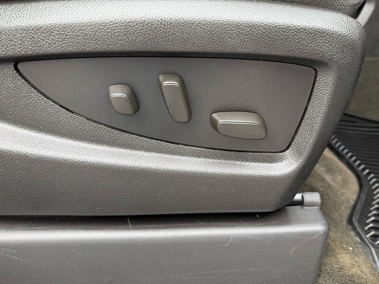 Chevrolet Silverado 1500 LT Crew Cab 4WD 2015