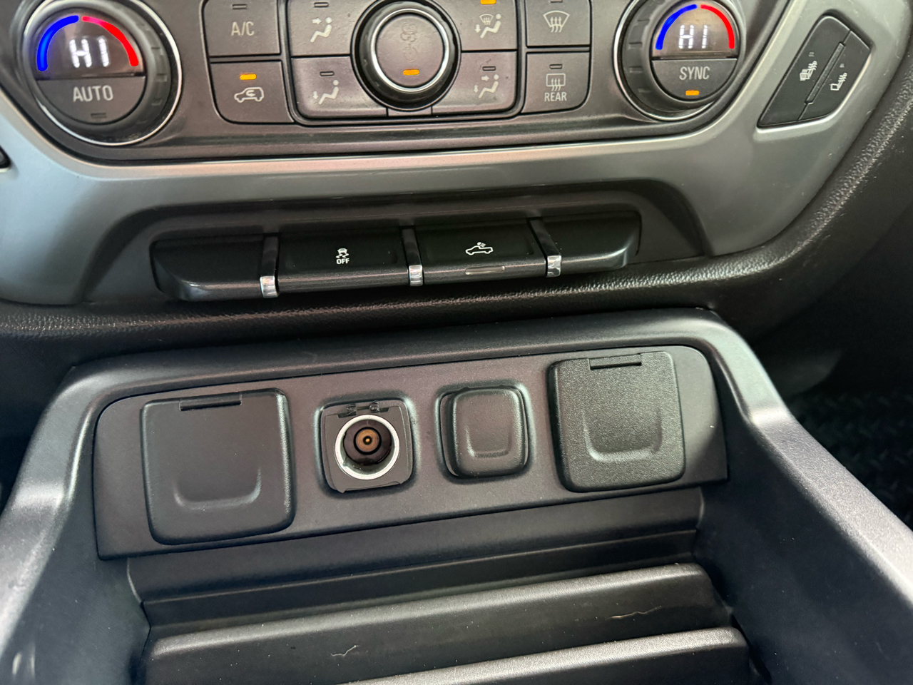 Chevrolet Silverado 1500 LT Crew Cab 4WD 2015