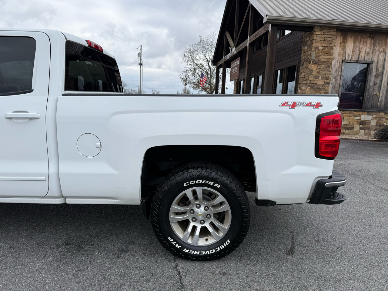 Chevrolet Silverado 1500 LT Crew Cab 4WD 2015