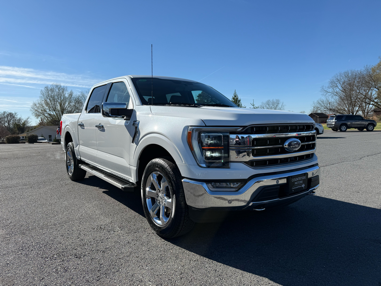 Ford F-150 Lariat SuperCrew 4WD 2023