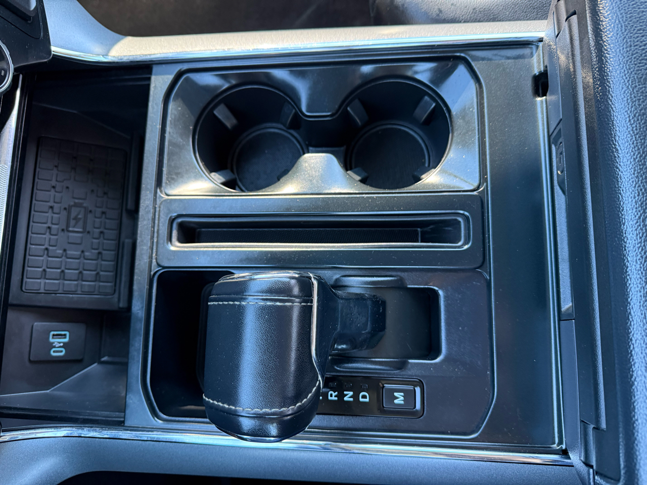 Ford F-150 Lariat SuperCrew 4WD 2023