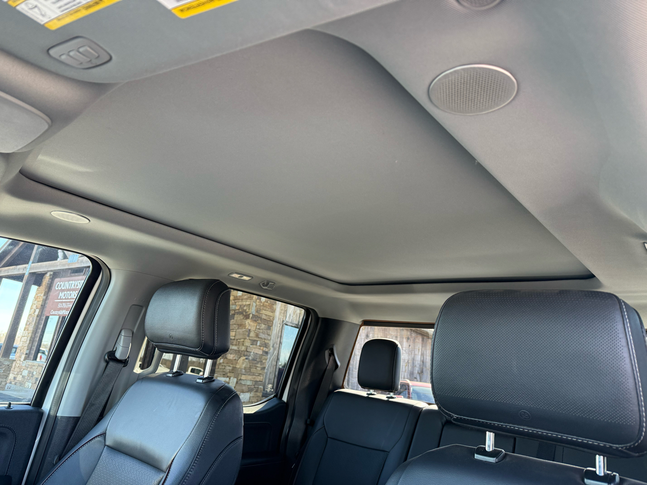 Ford F-150 Lariat SuperCrew 4WD 2023