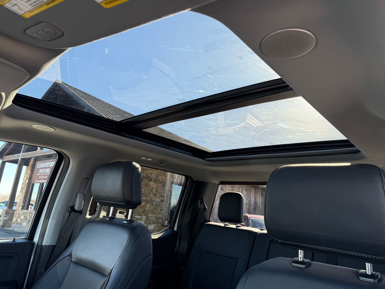 Ford F-150 Lariat SuperCrew 4WD 2023