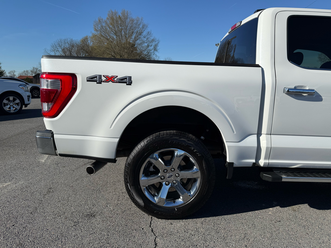 Ford F-150 Lariat SuperCrew 4WD 2023
