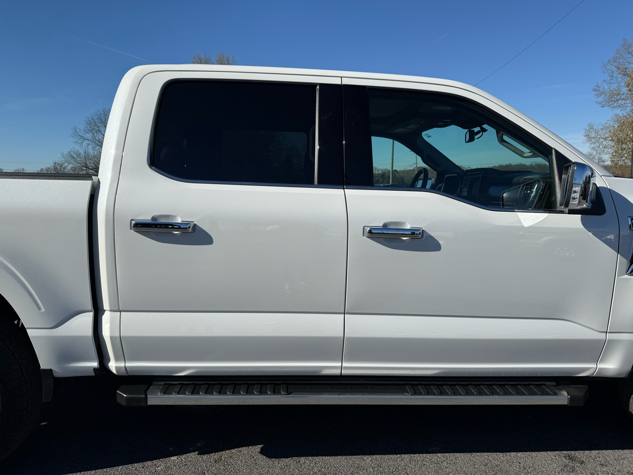 Ford F-150 Lariat SuperCrew 4WD 2023