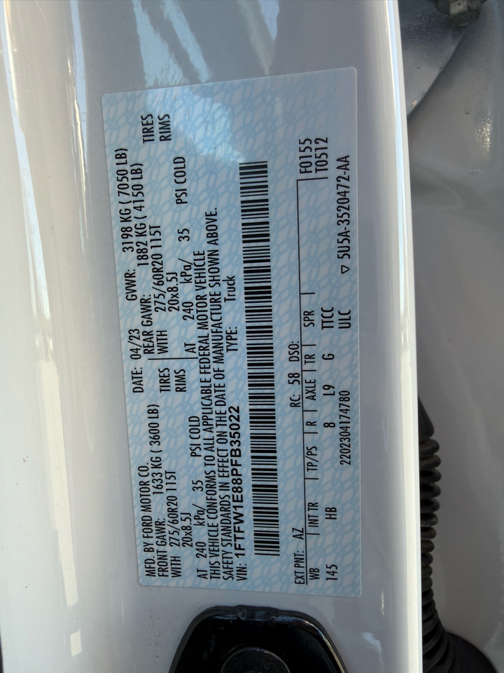 Ford F-150 Lariat SuperCrew 4WD 2023