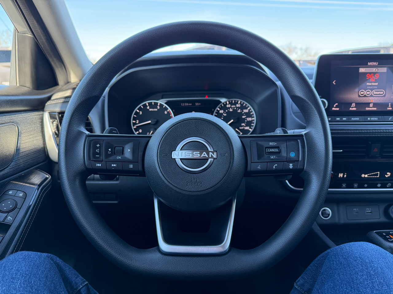 Nissan Rogue SV 2022