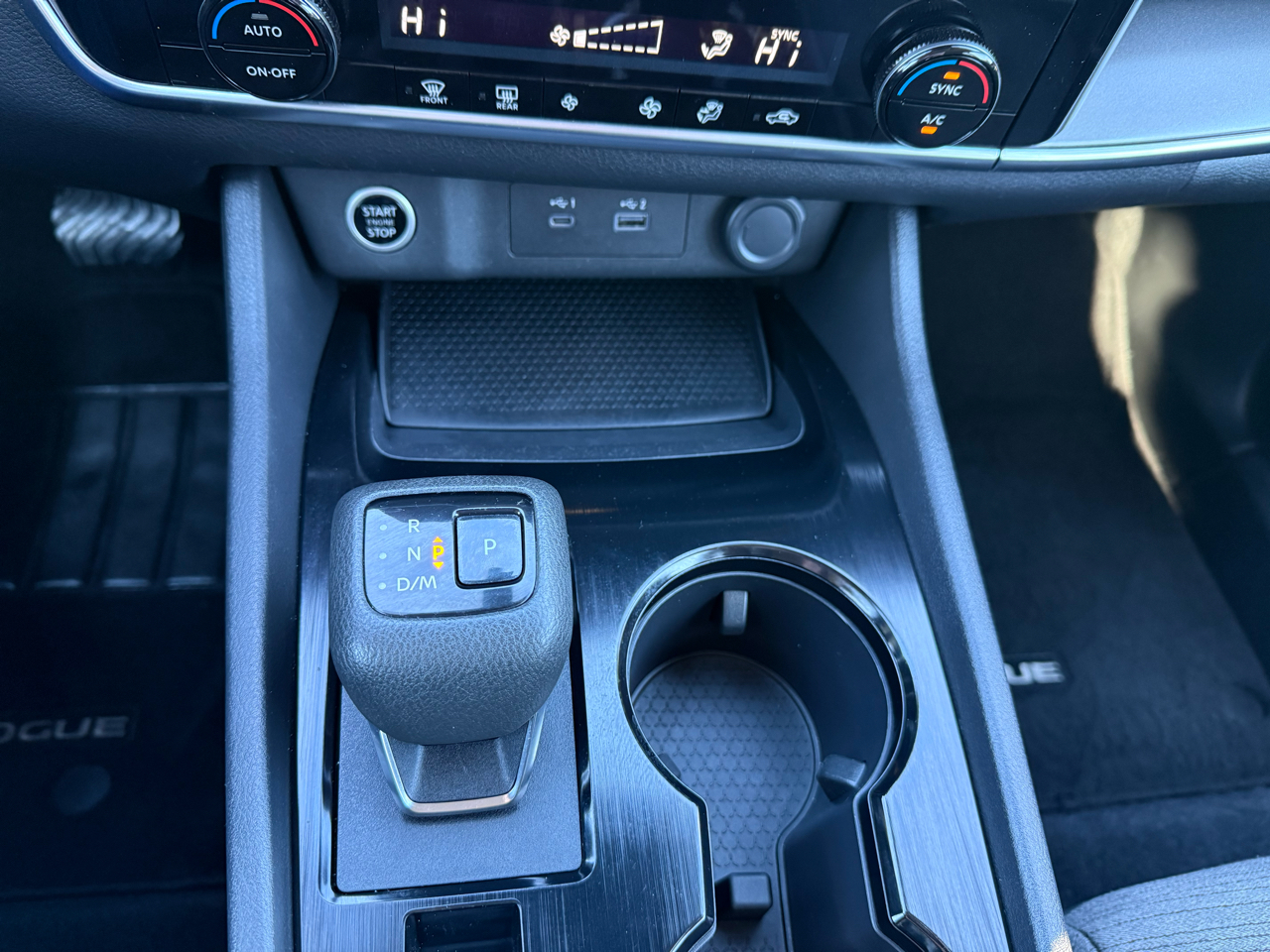 Nissan Rogue SV 2022