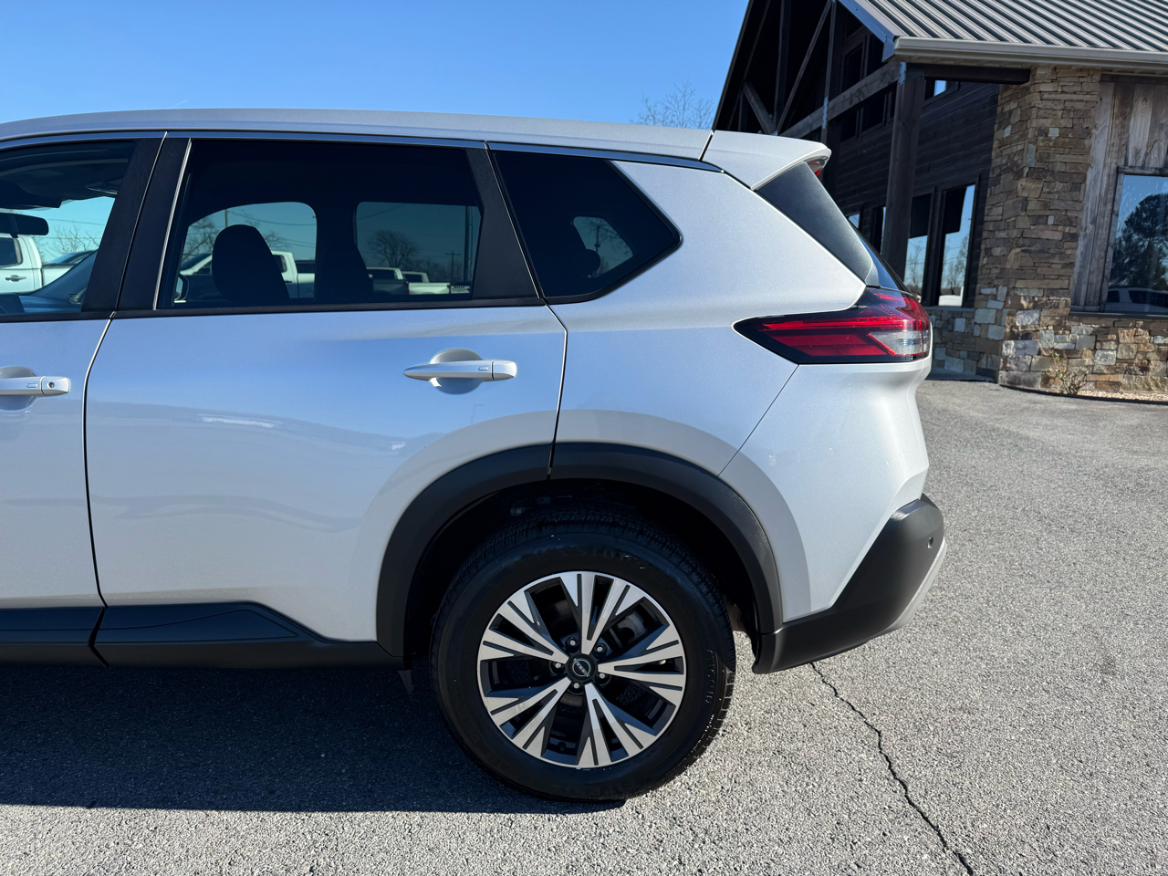 Nissan Rogue SV 2022